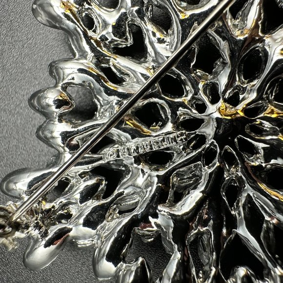 Snowflake Star Classics Collection Silvertone and iridescent rhinestone Brooch - Picture 10 of 11